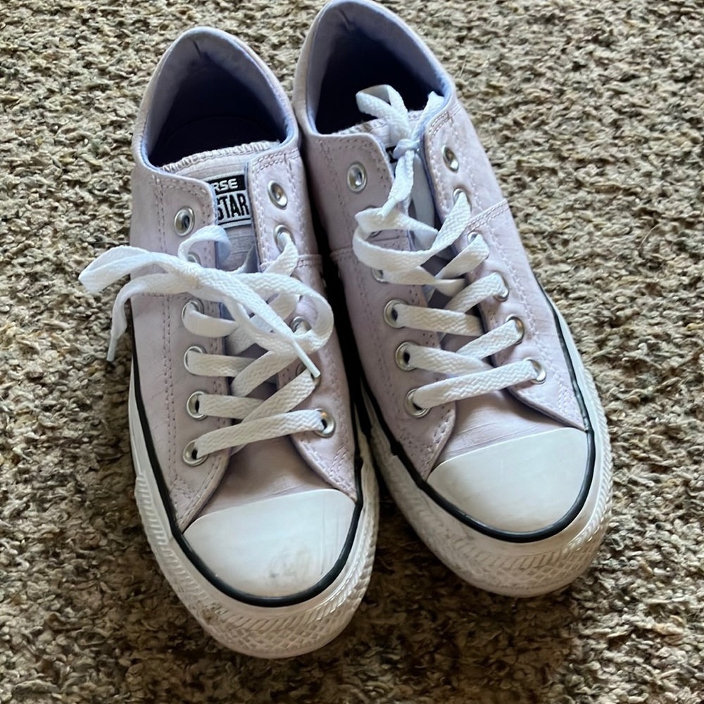 Beautiful purple converse!